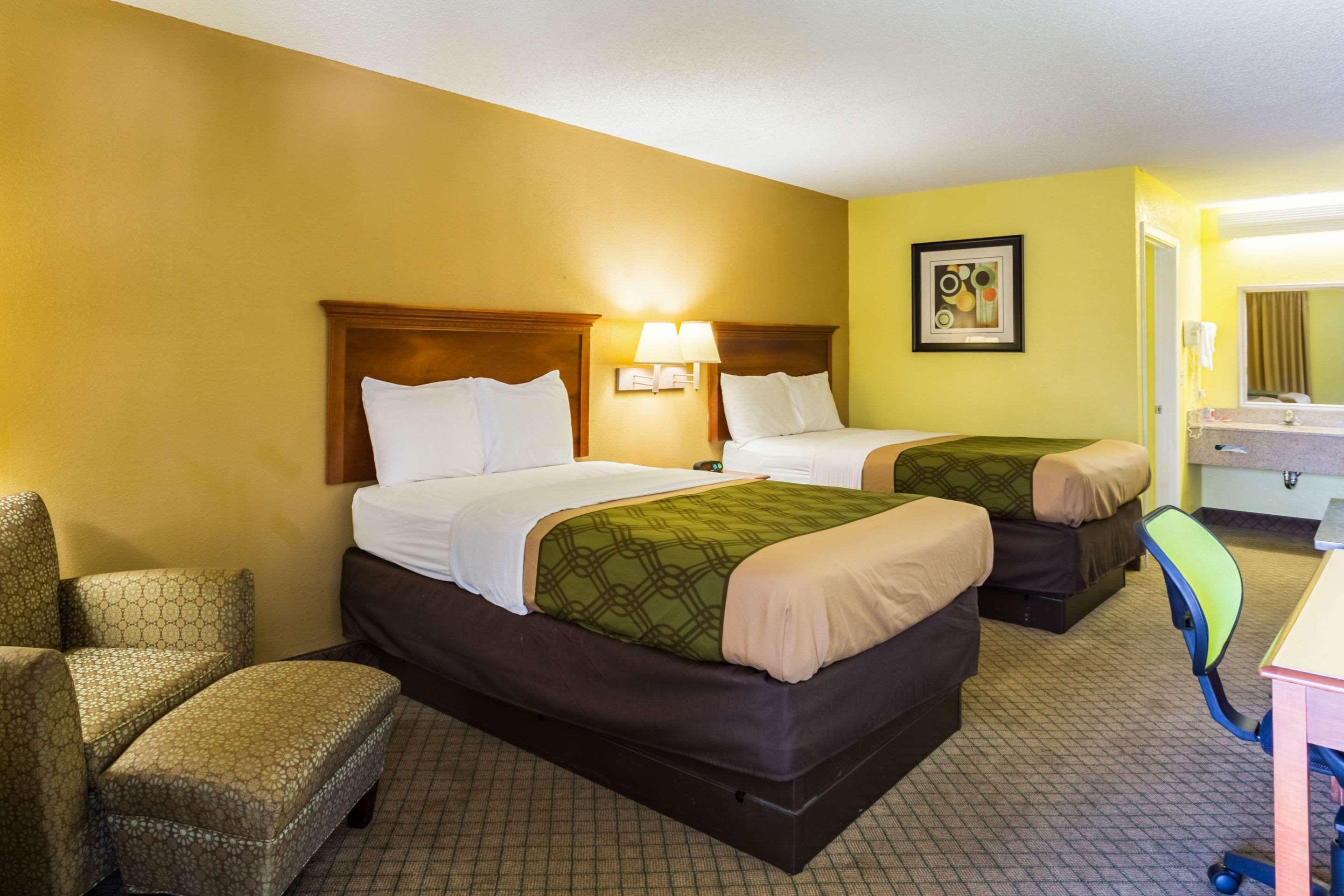 פיקאיון Econo Lodge מראה חיצוני תמונה