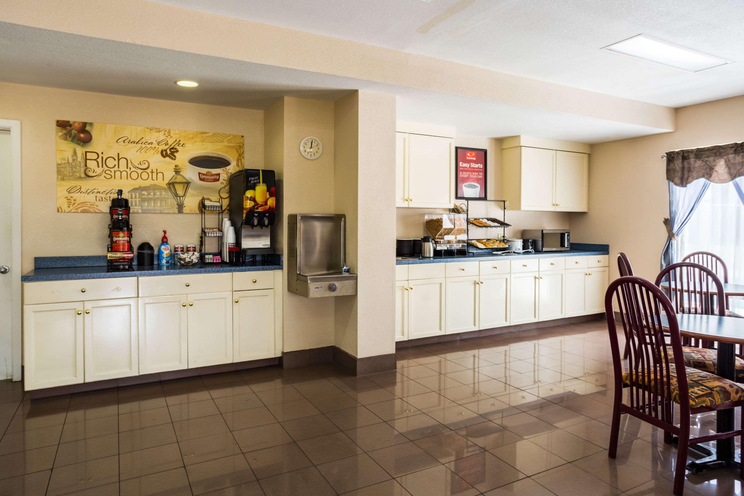 פיקאיון Econo Lodge מראה חיצוני תמונה