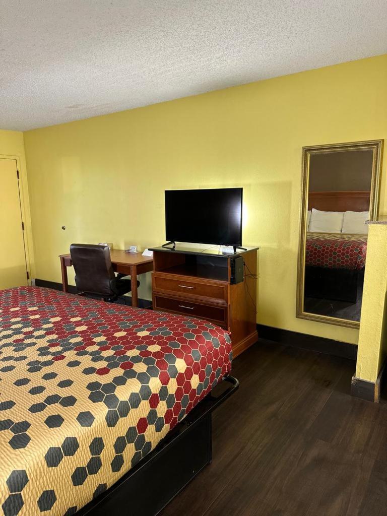 פיקאיון Econo Lodge מראה חיצוני תמונה